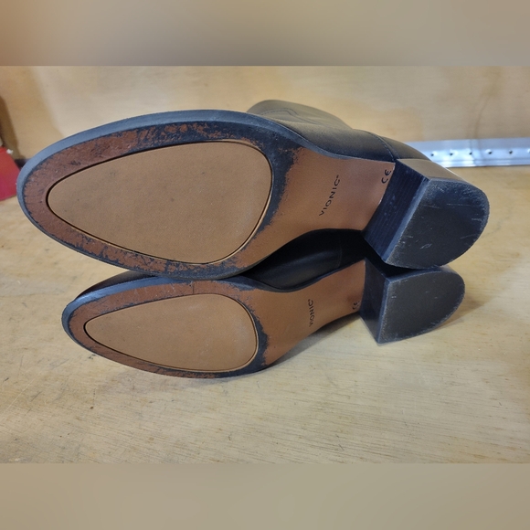 Vionic Kamryn Waterproof Black Ankle Booties Size 11 - Picture 13 of 13